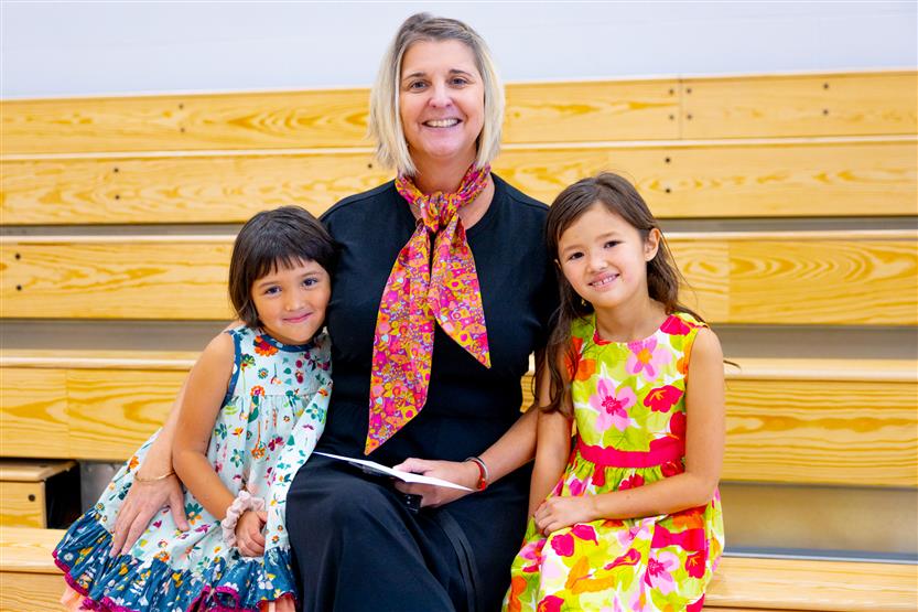 Students cut ribbon at new school